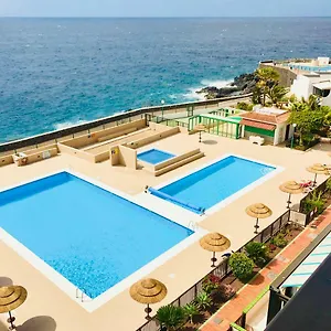 Atlantic View - Quiet, Peaceful And Windless With Fantastic Ocean View Apartment